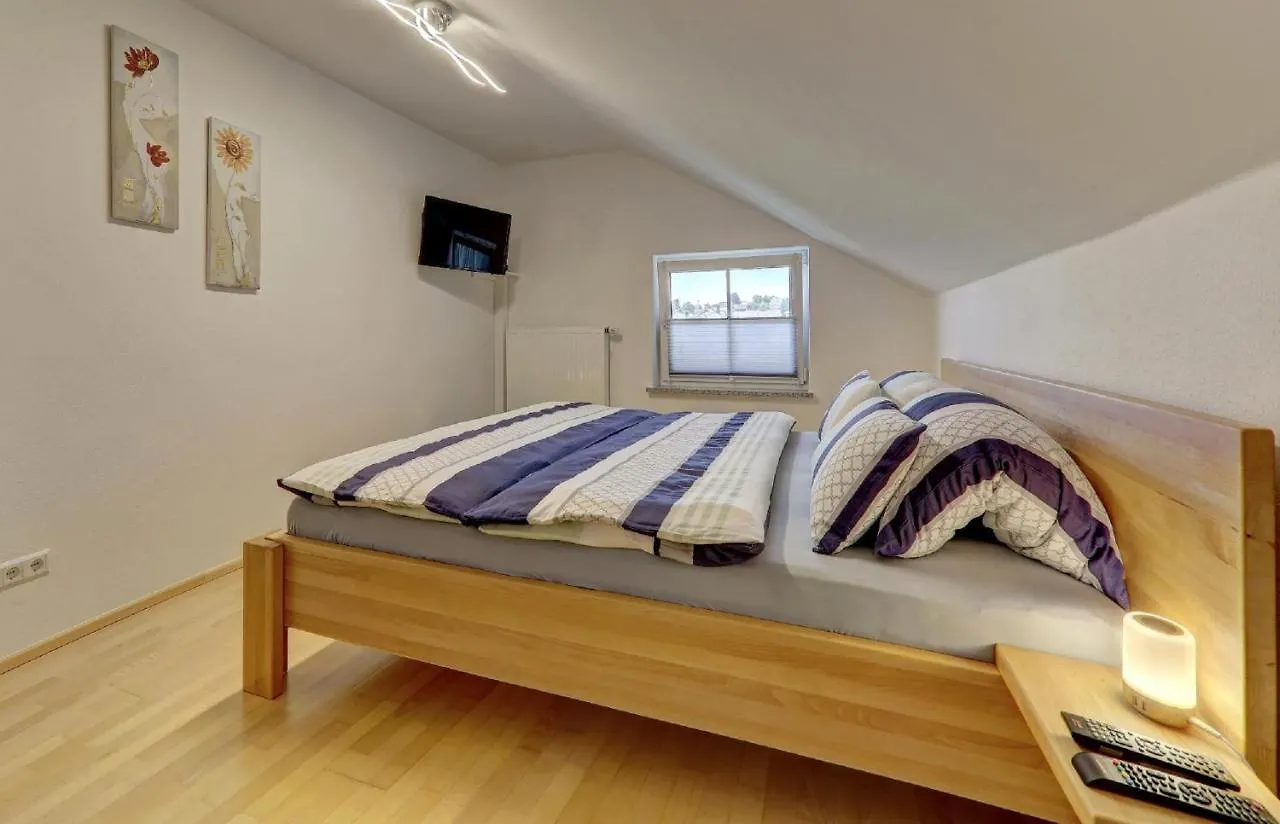האוצנברג Ferienwohnung Staffelberg 0*,  גרמניה